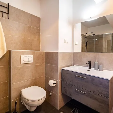 Del Mar Heritage & Sea View