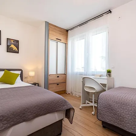 Apartment Del Mar Heritage & Sea View