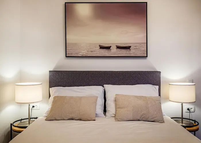 Del Mar Heritage & Sea View *